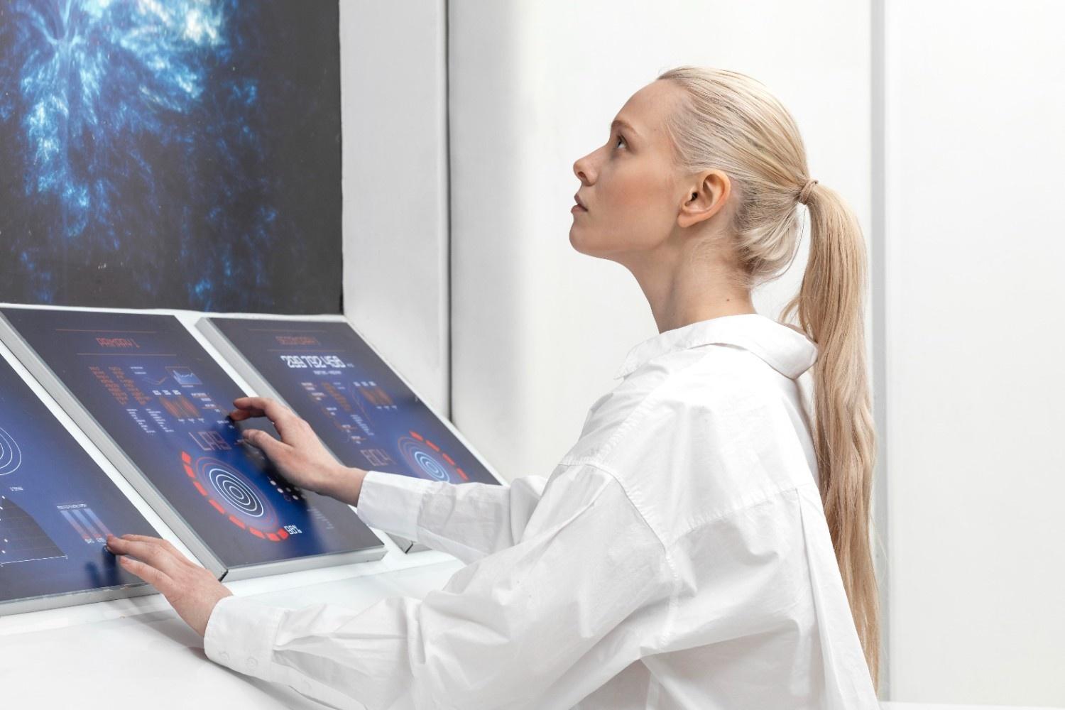 The Impact of AI in Healthcare: From Diagnosis to Treatment